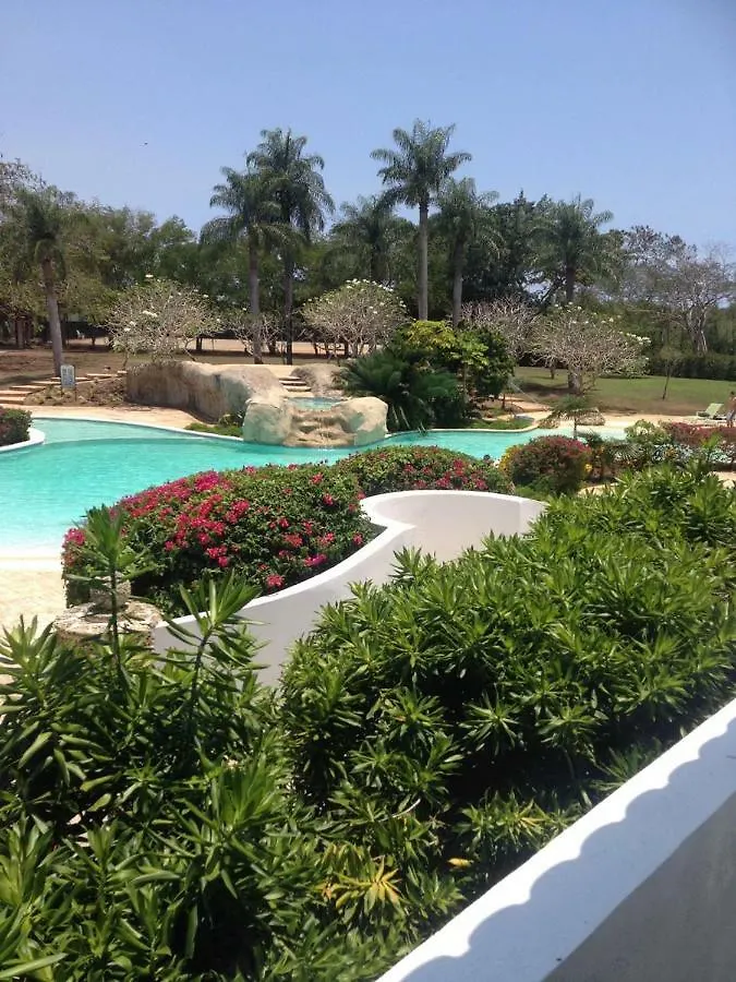 Los Corozos Apartment E1, Guavaberry Golf & Country Club Juan Dolio